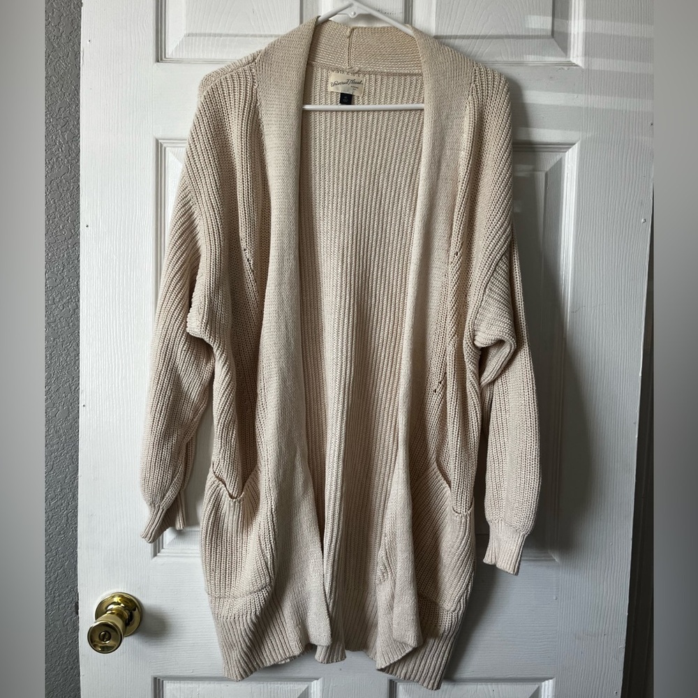 Universal Thread Beige Open-Front Cardigan